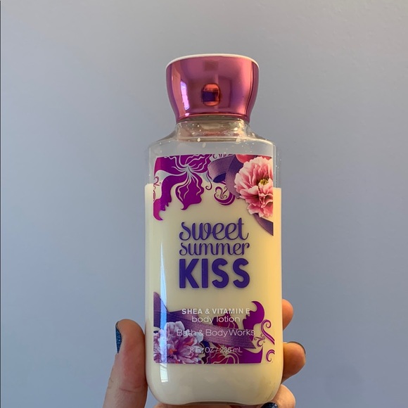 Bath & Body Works Other - Bath & Body Works Sweet Summer Kiss Body Lotion - Cream & Purple